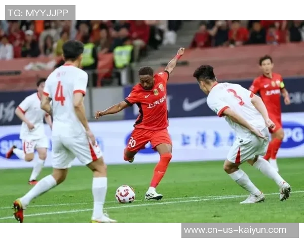 上海海港还等什么？主力边锋合同期满，多支球队来抢人，赶忙续约